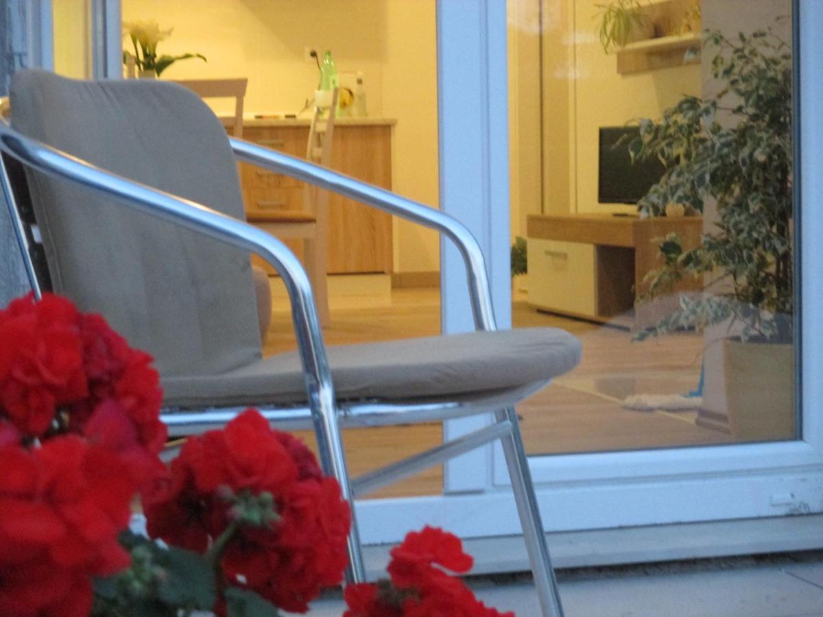 Apartment Near Center,Beach,Bus +Free Parking Zadar Exterior photo